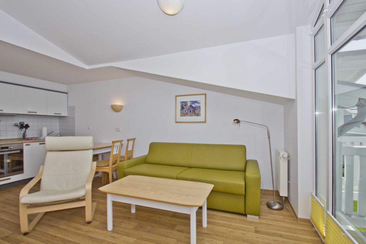 Meeresblick Residenzen FeWo 17, inklusive Sauna und Schwimmbadnutzung im AHOI Sellin Goehren  Exterior foto